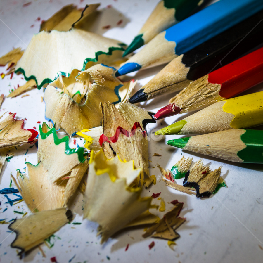 Crayons by Jean-Marc Schneider - Artistic Objects Other Objects