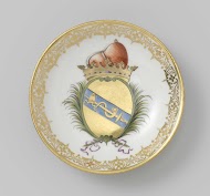 Schotel, veelkleurig beschilderd met chinoiserieën en het wapen van de Venetiaanse familie Morosini