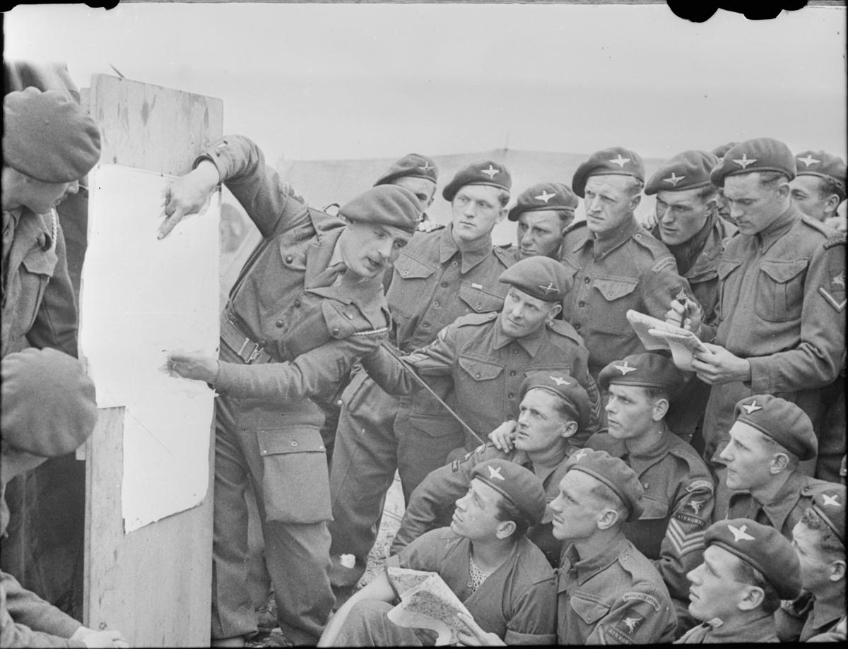 Men of 22nd Independent Parachute Company, 6th Airborne Division being briefed for the invasion, 4-5 June 1944