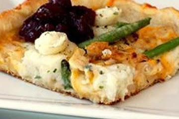 Holiday Turkey Sausage Flatbread