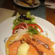 Uzna Omom 杏桃鬆餅屋(中壢大江店)