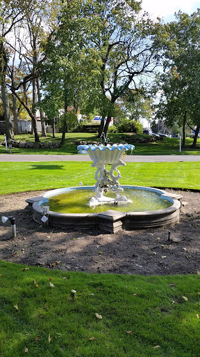 Milleridge Fountain