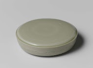 Round box with a green glaze
