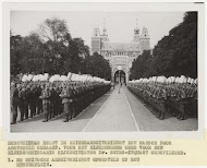 Defilé van de Duitse Reichsarbeitsdienst