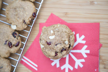 White Chocolate Cranberry Oatmeal Cookies