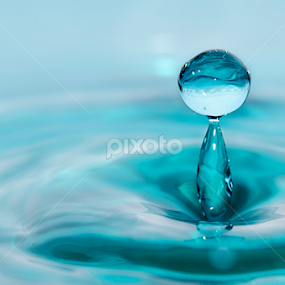 warnter by Agung Febrianto - Abstract Water Drops & Splashes