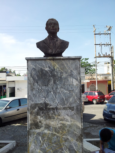Busto Luis Maria Castillo 