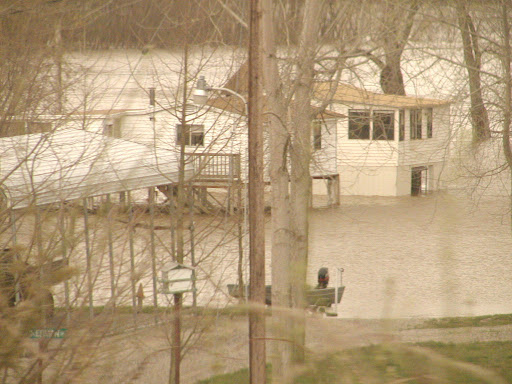 flood waters on the Mississippi. From The Zen of Traveling Retired: The Karma of Traveling With Family