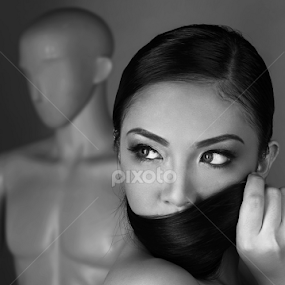 by Andrew Caw - People Portraits of Women