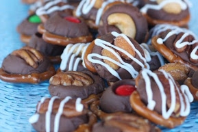 Easy Pretzel Turtles