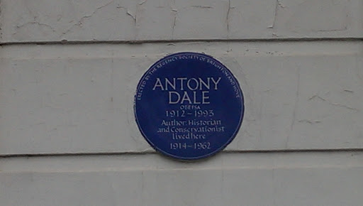 Antony Dale 