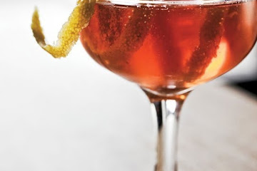 Classic Recipe: The Champagne Cocktail