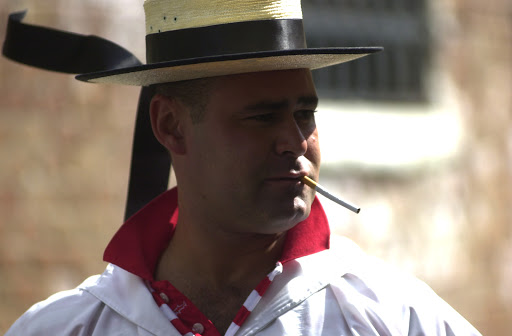 Gondolier on smoke break.