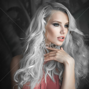 by Cemhan Biricik - People Portraits of Women