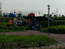 兒童遊玩小公園