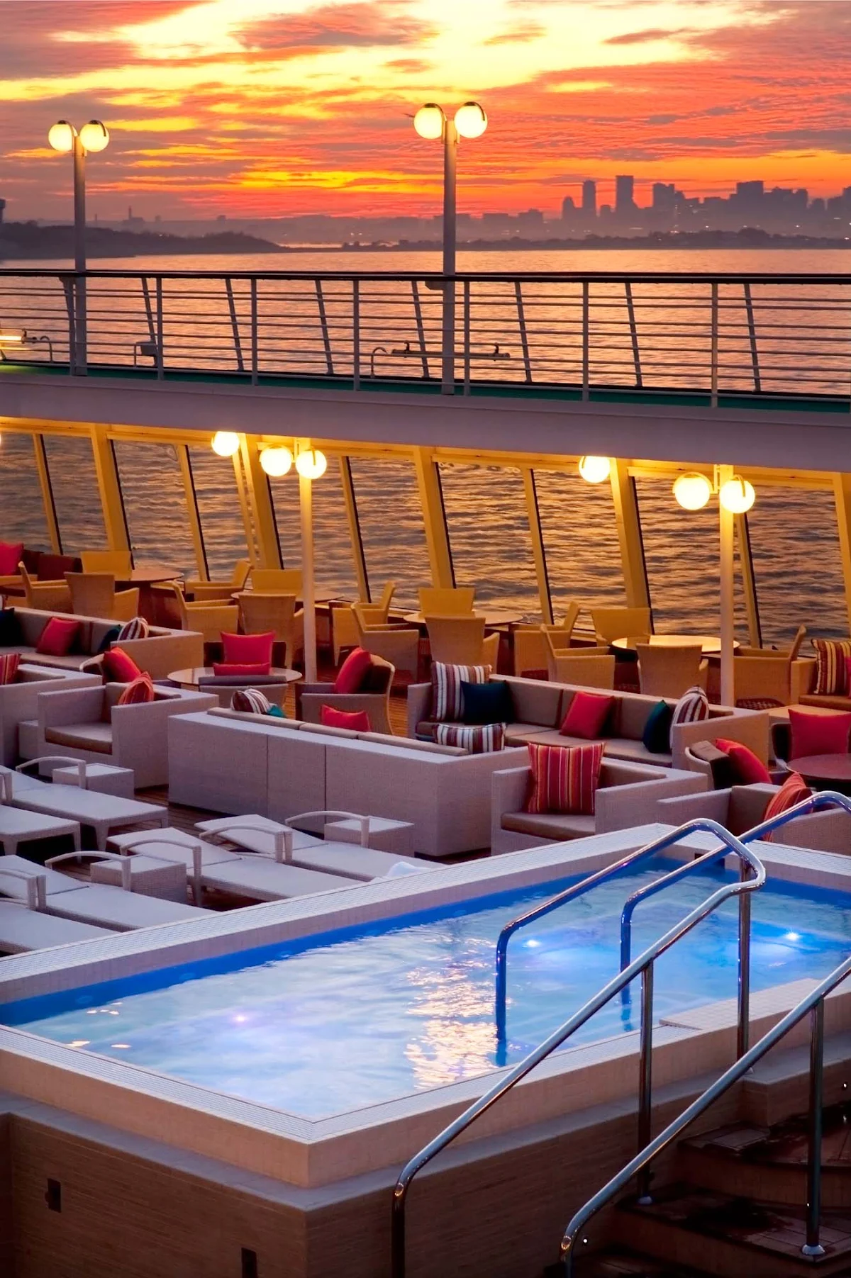 Spa-Fitness-Jacuzzi-on-Crystal-Symphony - Be one with nature: The Fitness Jacuzzi on the Crystal Symphony is the perfect place to relax and watch the sunset.