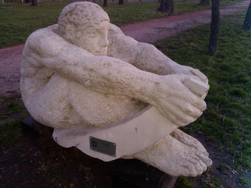 Скульптура Гребца