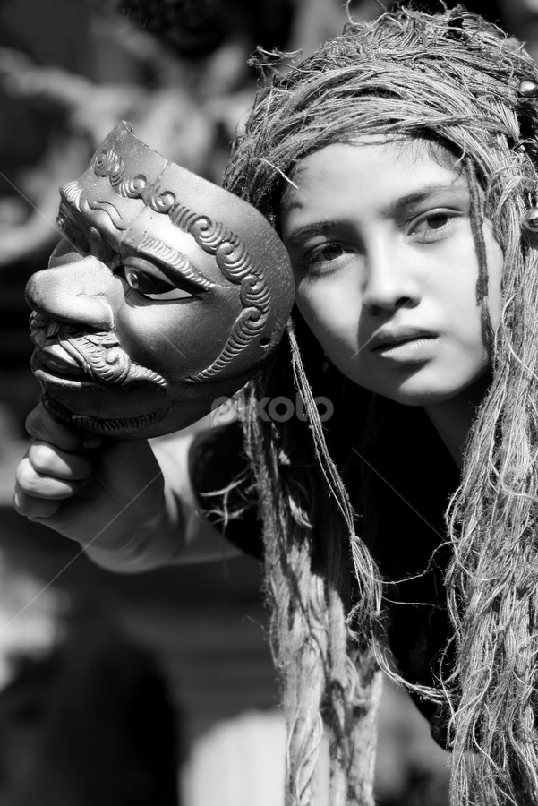 dua wajah by Adhit Rahmaditia Soemawilaga - People Portraits of Women