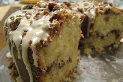 Low Carb Keto Sugar-Free Carrot Cake Recipe With Almond Flour