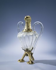 Karaf in de vorm van een adelaar