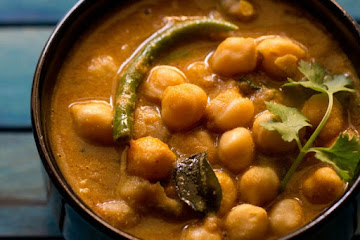 Chickpea Curry Recipe | Coconut Chickpea Curry