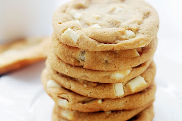 White Chocolate Chunk Cookies