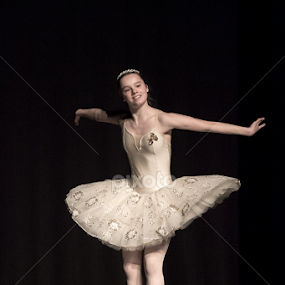 Dance by Jean-Marc Schneider - People Musicians & Entertainers