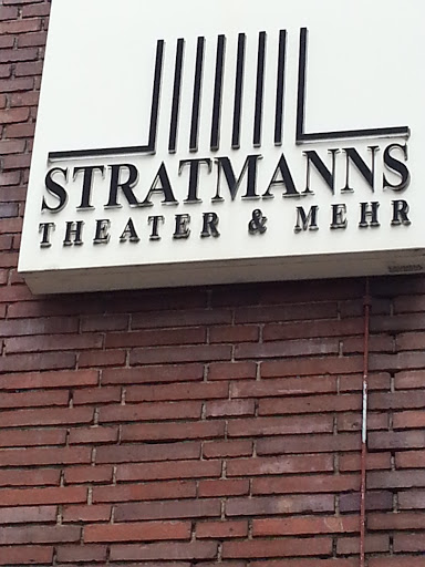 Portal - Strathmanns Theater