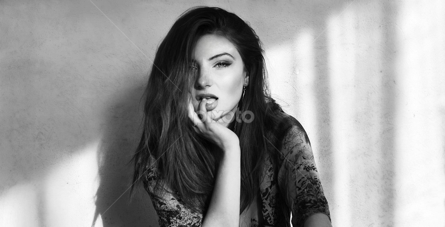 B&W Desire by Oana Artem - People Portraits of Women
