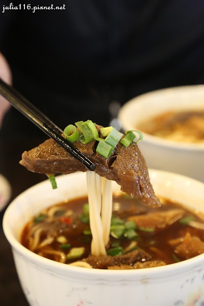 川味老張牛肉麵店 照片 4