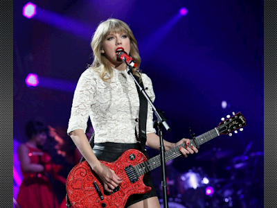 [新しいコレクション] 壁紙 テイラー スウィフト ギター 206917-Taylor swift 壁紙 pc