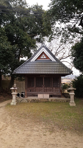 満田神社