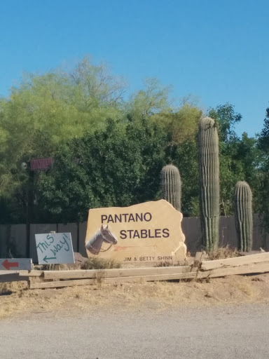 Pantano Stables Small Sign