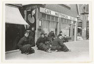 Volendammers laten zich fotograferen