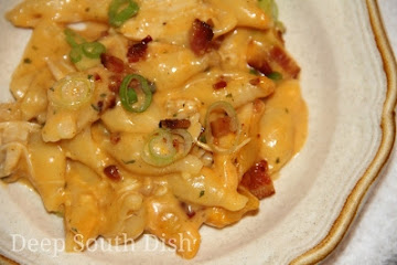 Buffalo Chicken Mac and Cheese