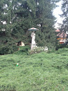 Hallerova Aleja Statue