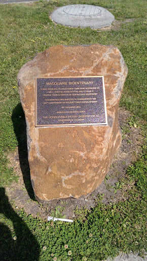Macquarie Bicentennial Plaque