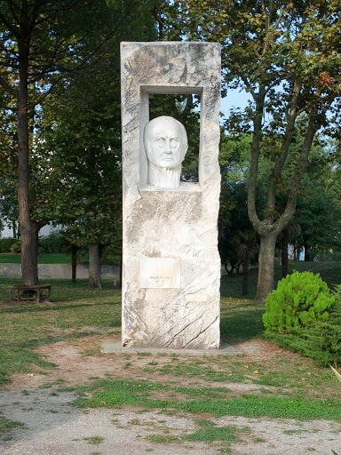 Grado - Biagio Marin Bust
