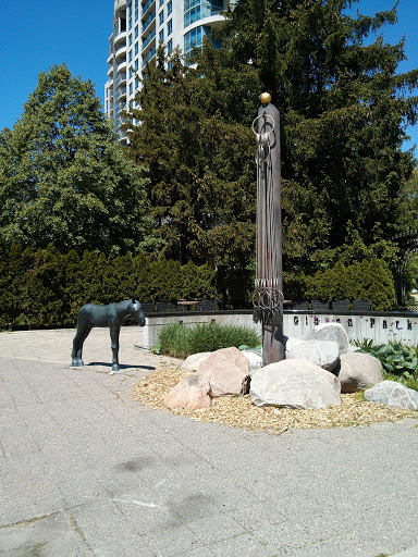 Gibson Park Statue