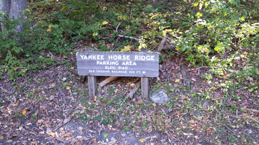 Yankee Horse Ridge Parking Area