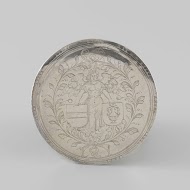 Deel van een gecombineerd zoutvat-specerijdoos met deksel